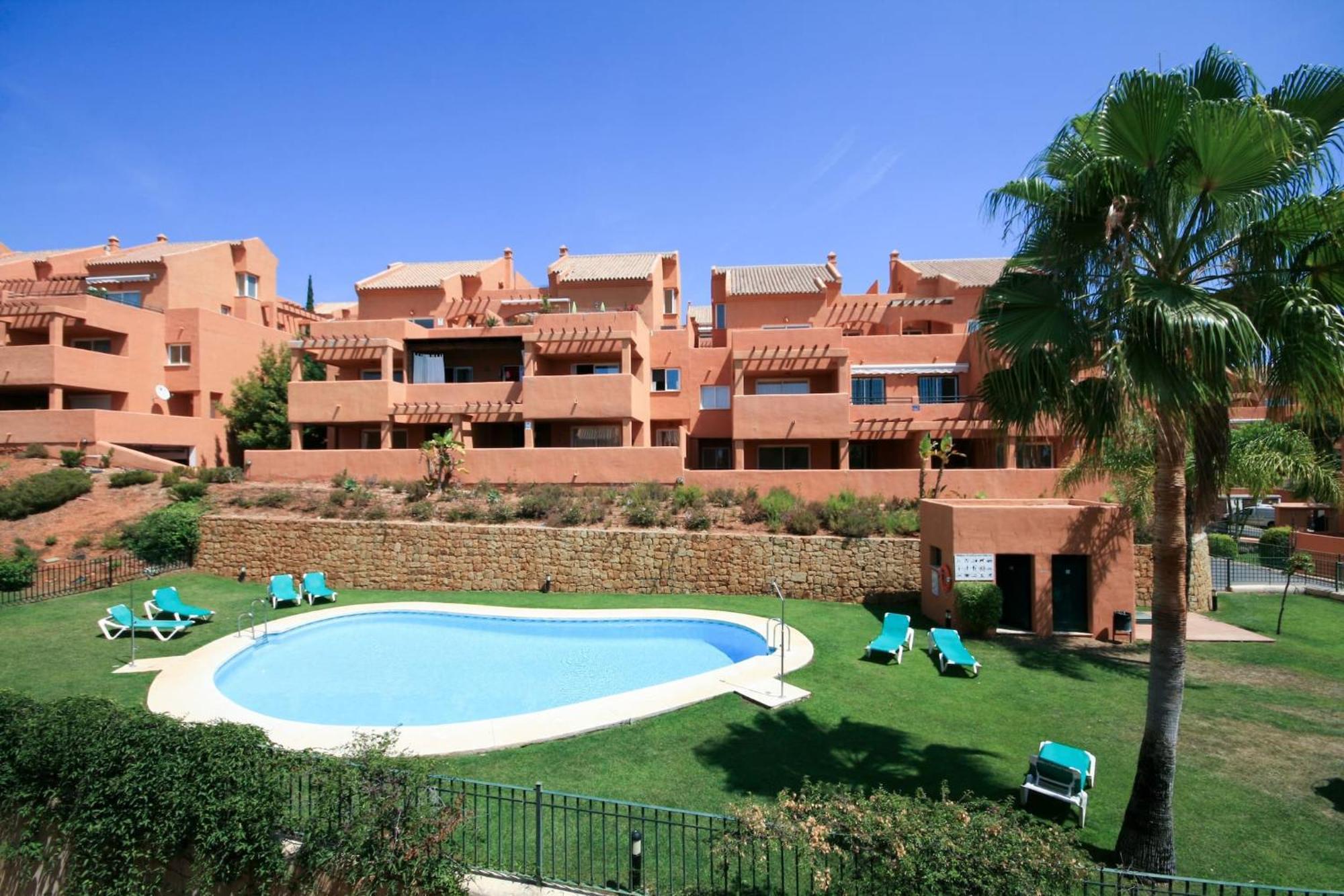 1 Bed In Lagos De Santa Maria, Elviria * Marbella